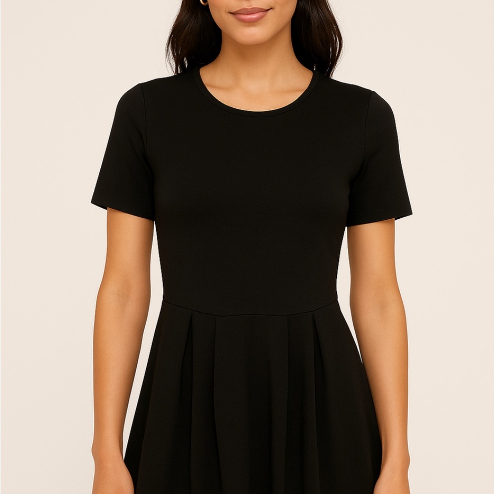 Ann Taylor LOFT Black Fit & Flare Mini Dress Size 2 Short Sleeve Gold Zip Back